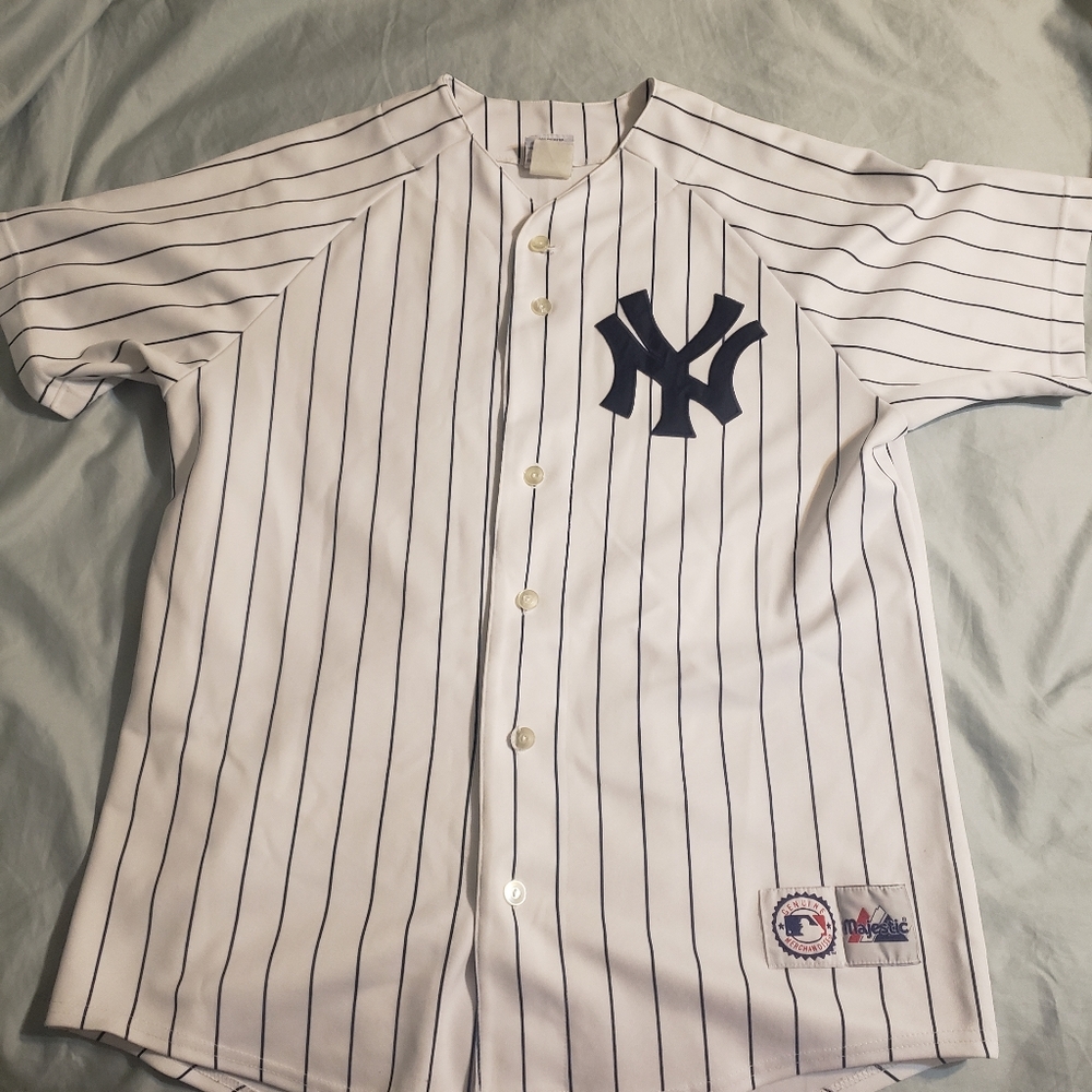 Mens Authentic NY Yankees Jersey Size Large